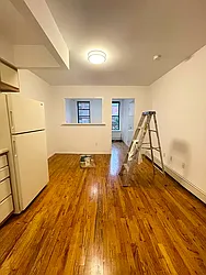 Rented by MOTION New York