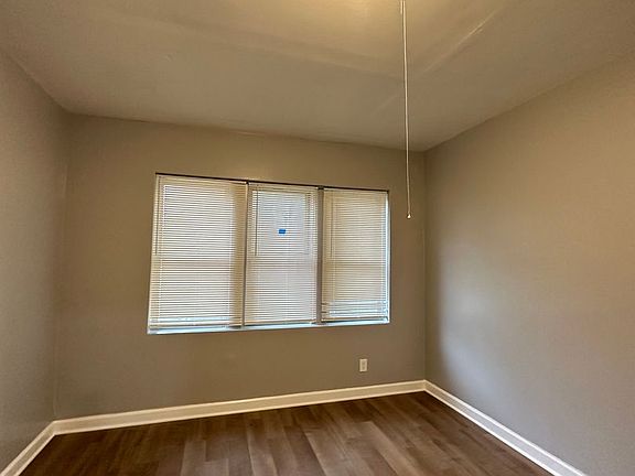 4th image of 7955-57 S Maryland Ave #2