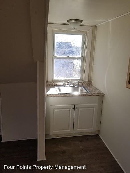 1st image of 133 Hilldale Ave #3