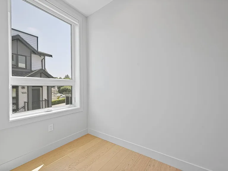 3410 Knight St — Photo 24