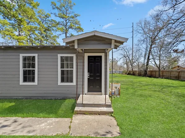 8030 Record St #B, Houston, TX 77028