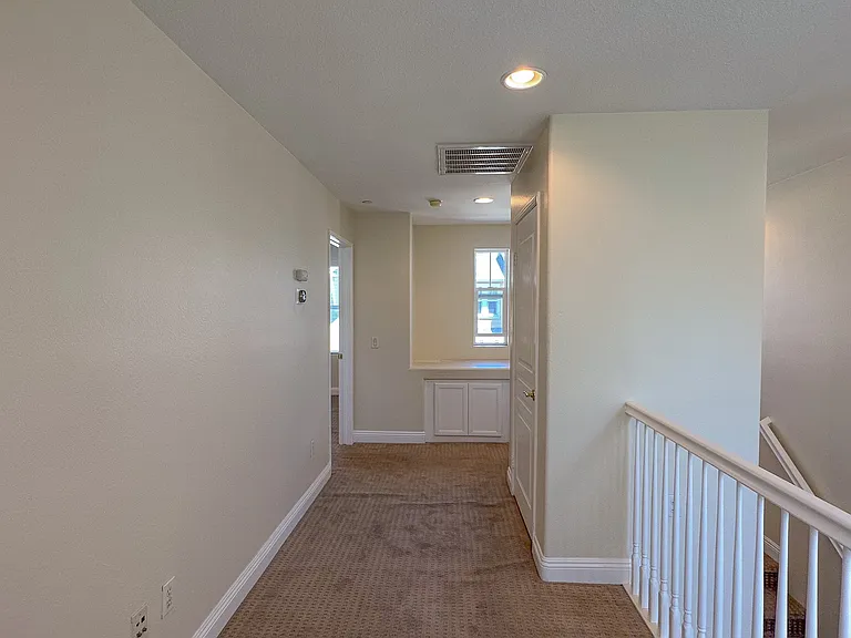 37 Hinterland Way — Photo 9
