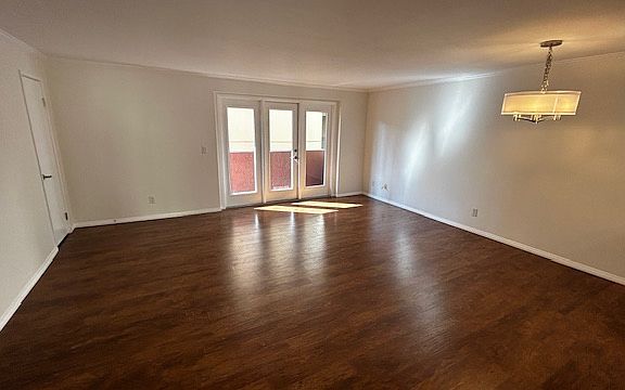 3rd image of 1270 Cleveland Ave #220