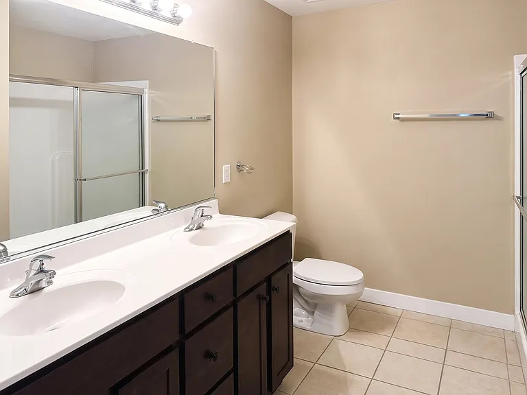1676 Raven Dr #1676 — Photo 5