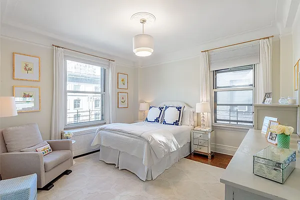 Sold by Compass | media 3
