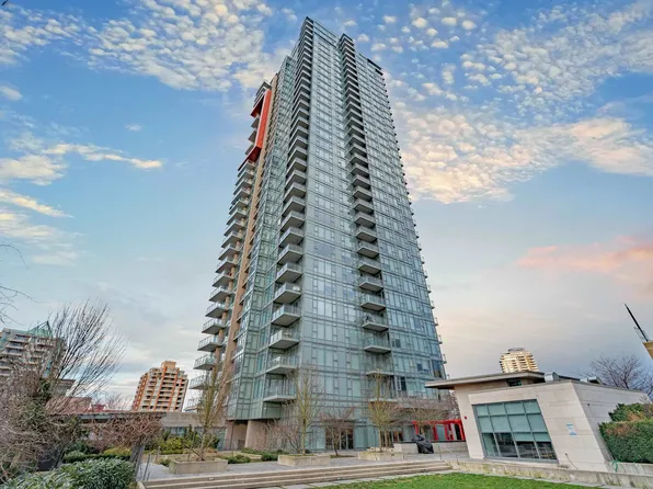 4688 Kingsway #2910, Burnaby, BC V5H 0E9