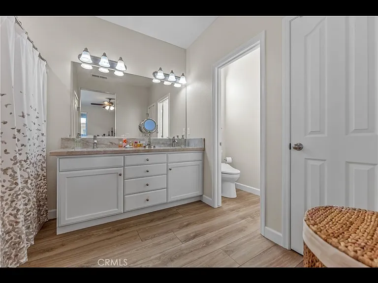 7383 E Robinson Ave — Photo 2