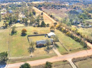 4351 E Prairie Grove Rd, Guthrie, OK 73044