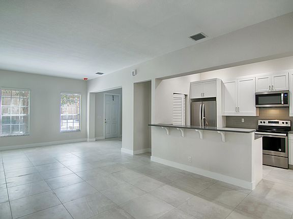 5th image of 2509 NW 7th Street
