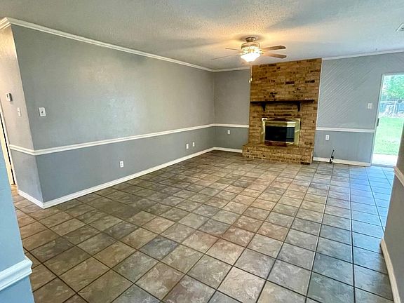 2nd image of 103 Park Dr