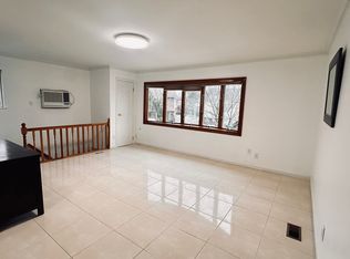 3 Gold Ave FLOOR 2, Staten Island, NY