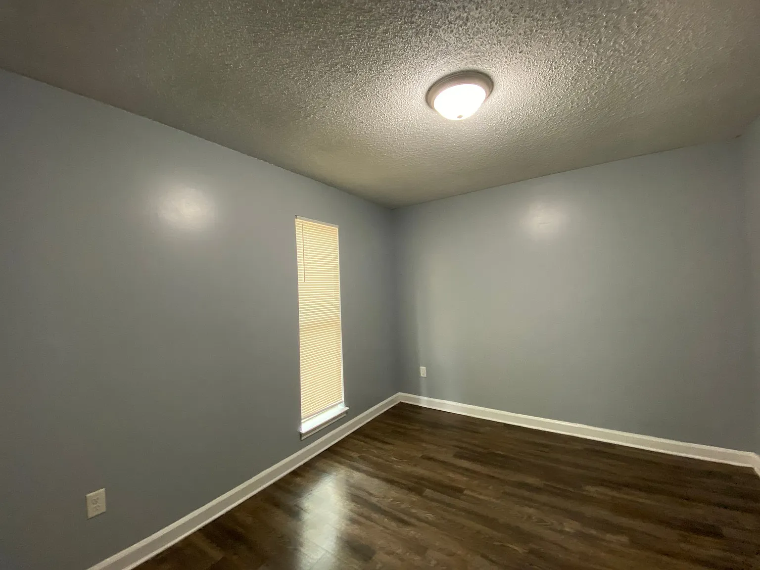 3937 Twin Lakes Drive — Photo 2