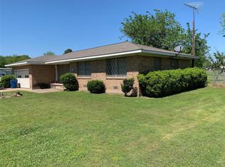 204 N Preston St, Whitney, TX 76692