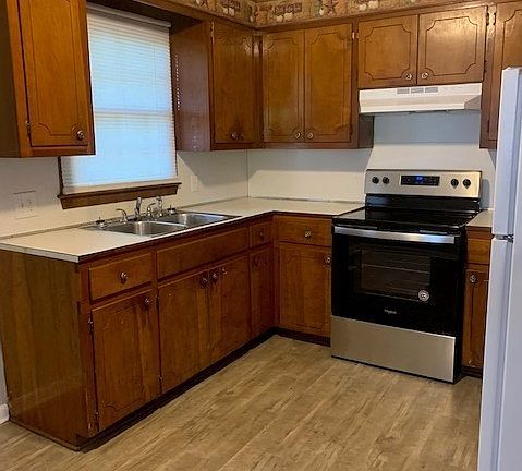 2nd image of 205 Chavis St Unit 2