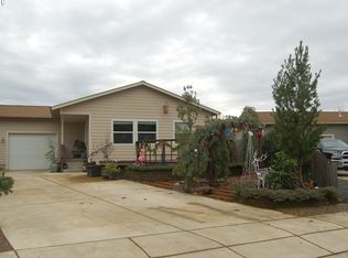 1240 Blossom Ct, Sutherlin, OR 97479