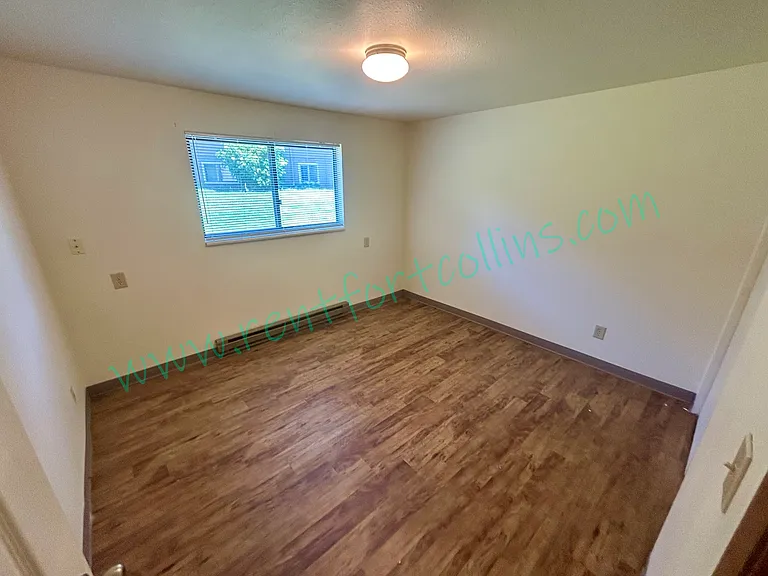 4428 Stover St — Photo 15