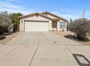 10195 E Sunset Meadow Pl, Tucson, AZ 85747