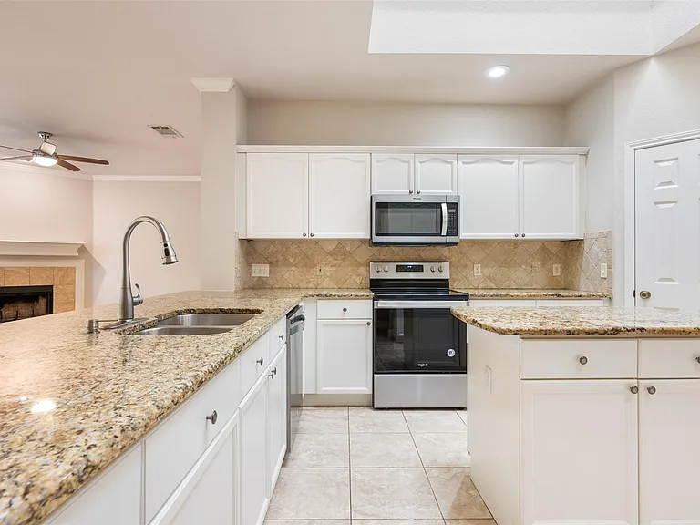 11619 Sonoma Dr — Photo 16