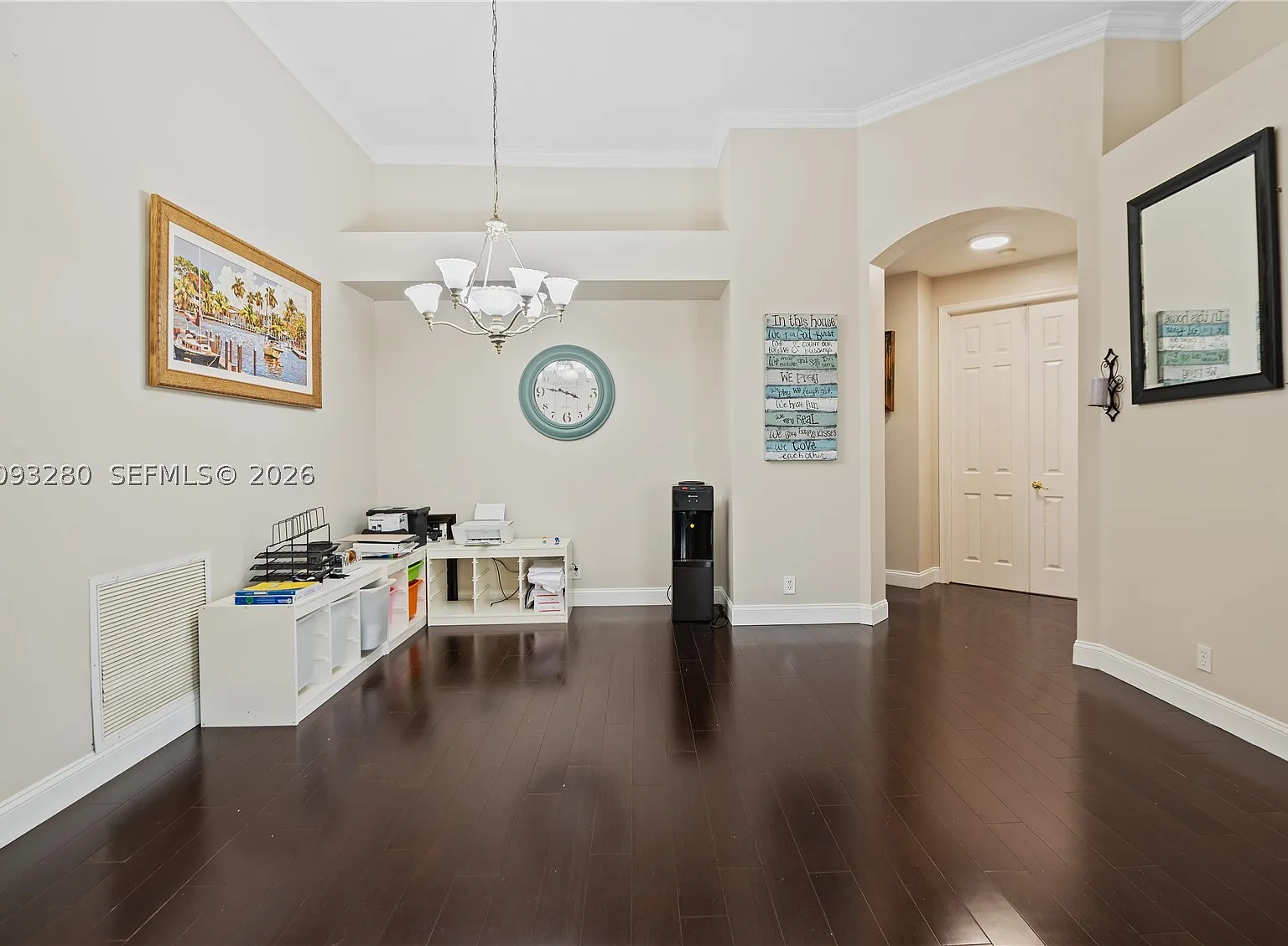4 bed, 2.5 bath, 2758 sqft, $5,500 — Photo 4