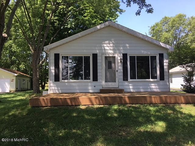 1st image of 50078 W Lakeshore Dr