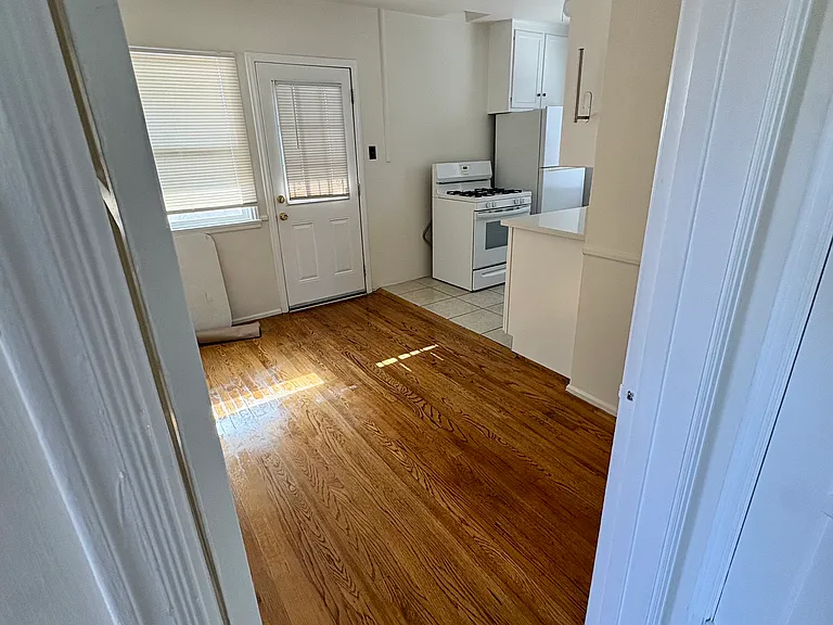 3550 Farmdale Ave #3554 — Photo 8