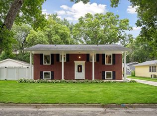 1309 10th St SW, Willmar, MN 56201