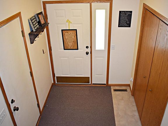 4th image of 1105 Sunnydale Ln SE