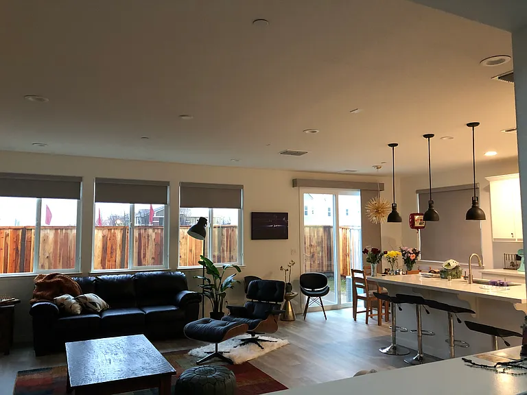 4061 Gloster Way — Photo 8