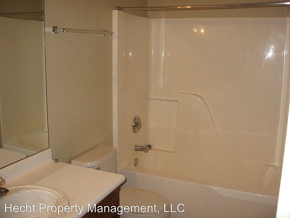 5th image of 238 Cedarcroft Dr