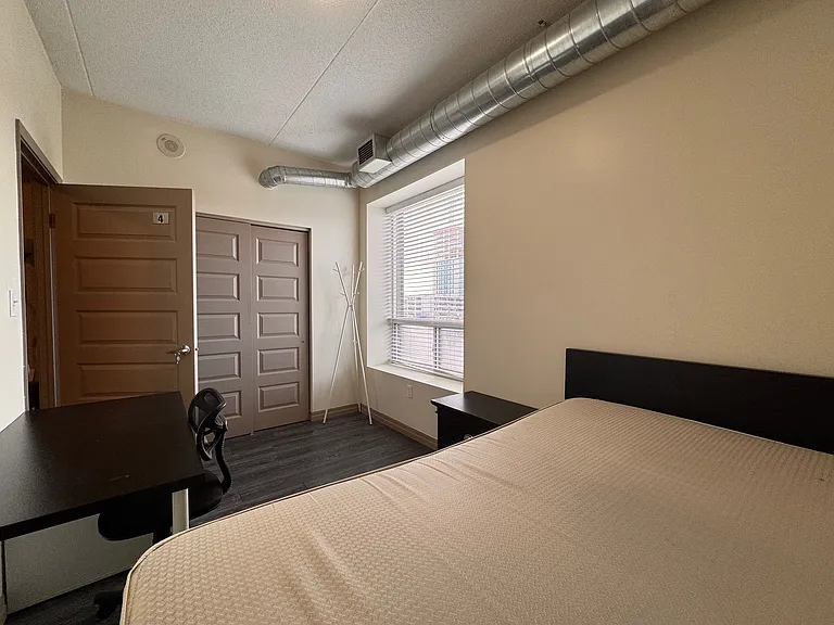 8 Hickory St W #405 — Photo 11