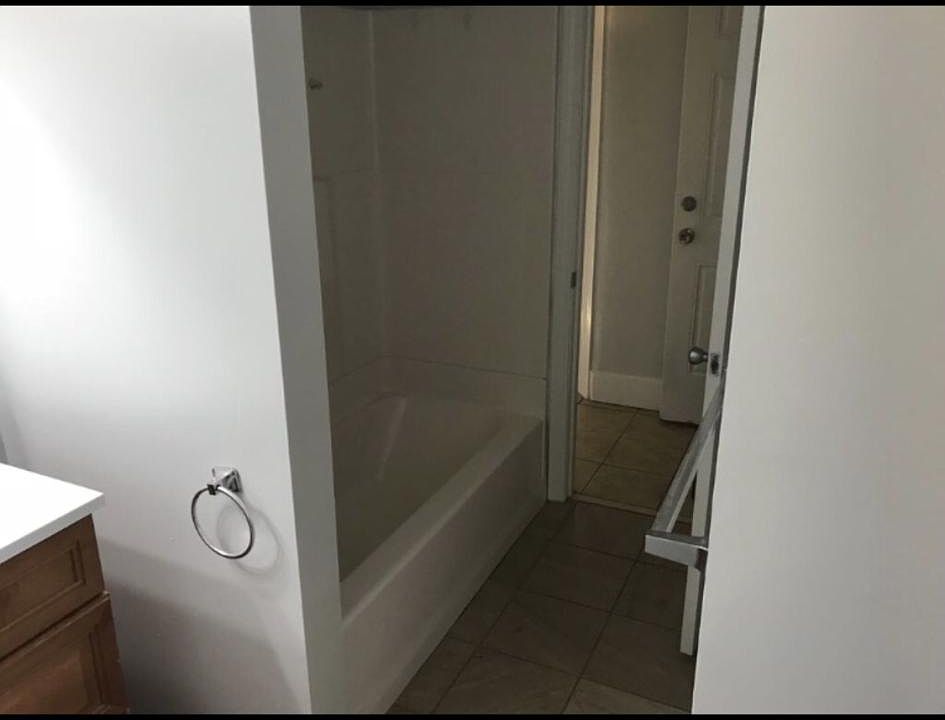 1st image of 17 Brigham Park # Fl 3