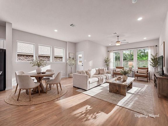 3rd image of 128 Winged Elm Ct