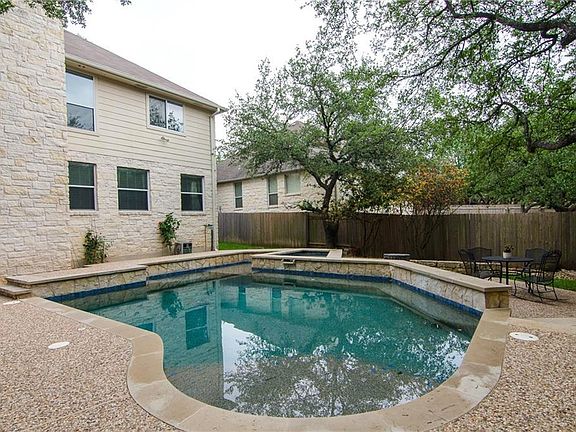 4th image of 2918 Forest Meadow Dr