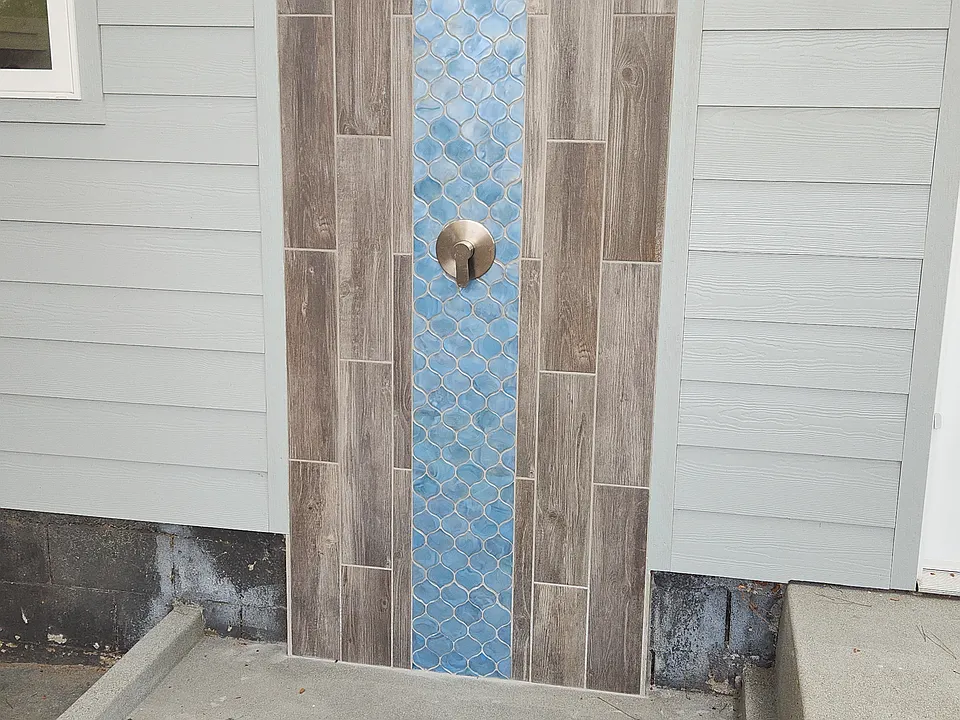 Outdoor shower w/ hot and cold water