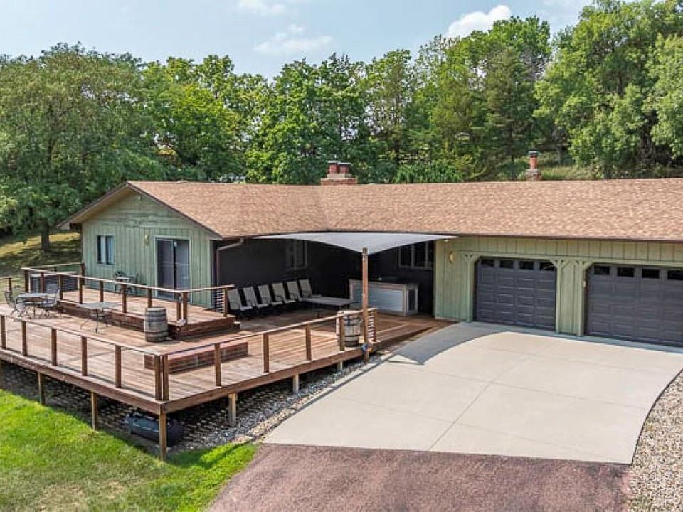 1st image of 125 Kingsley Ln