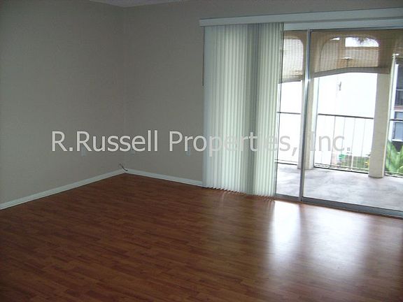 2nd image of 514 Orange 36 Dr