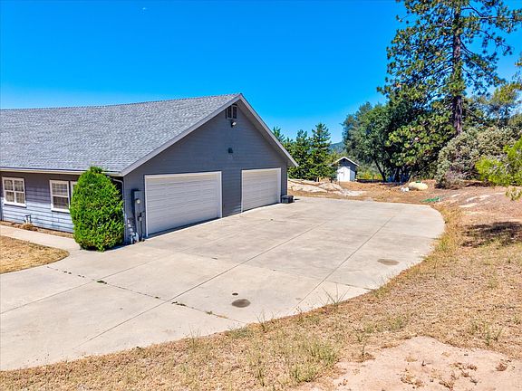 5th image of 34070 Deer Springs Ln