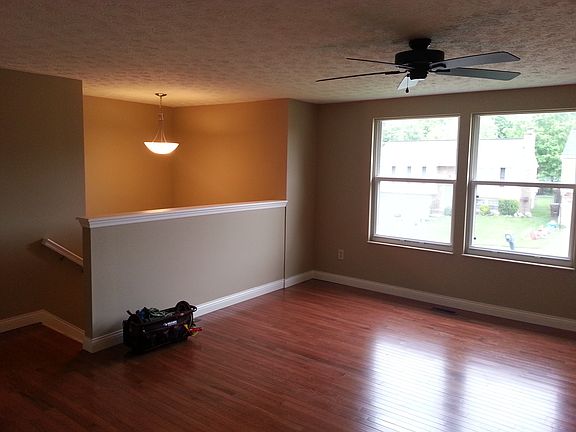 4th image of 7176 Woodridge Dr