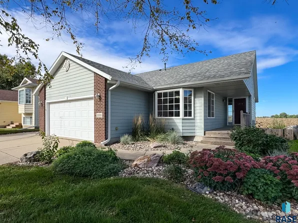 7008 W 50th St, Sioux Falls, SD 57106