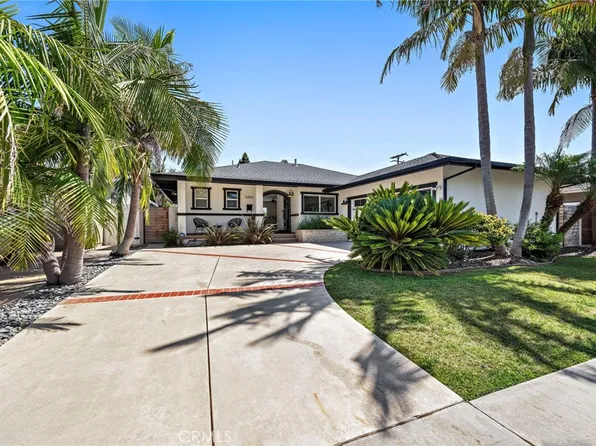 6266 E 6th St, Long Beach, CA 90803