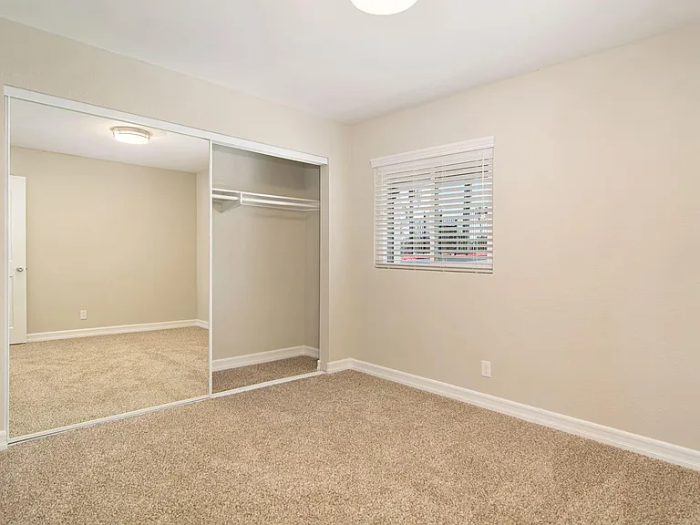 Pacific Cove — Photo 22