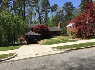 816 Ravenwood Dr, Raleigh, NC 27606