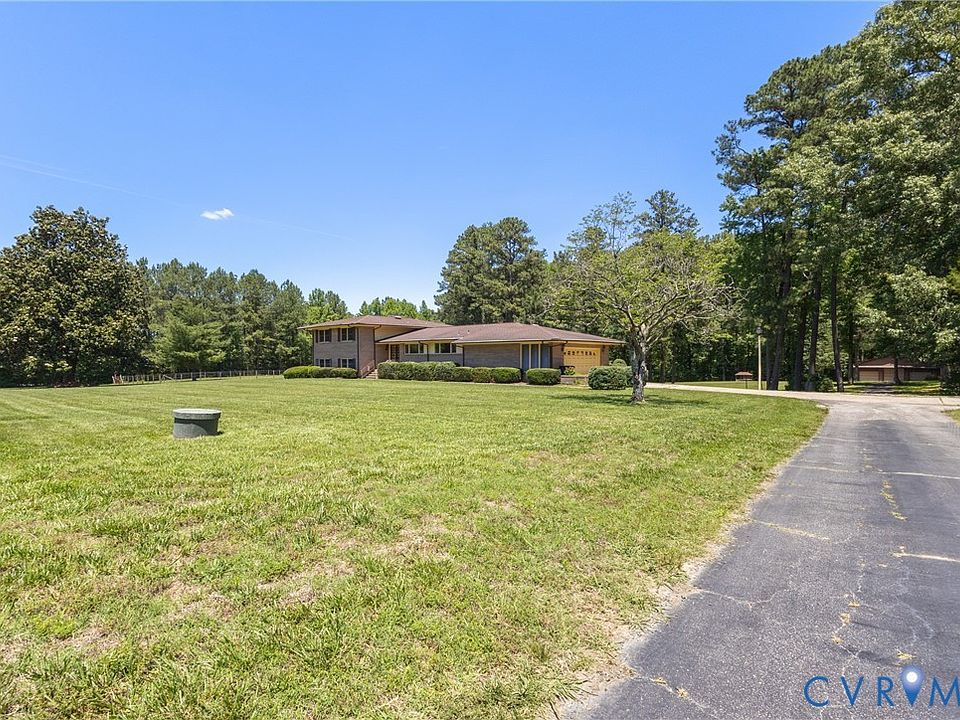 1st image of 6000 Woodpecker Rd