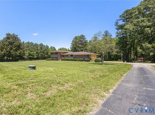 6000 Woodpecker Rd, Chesterfield, VA 23838