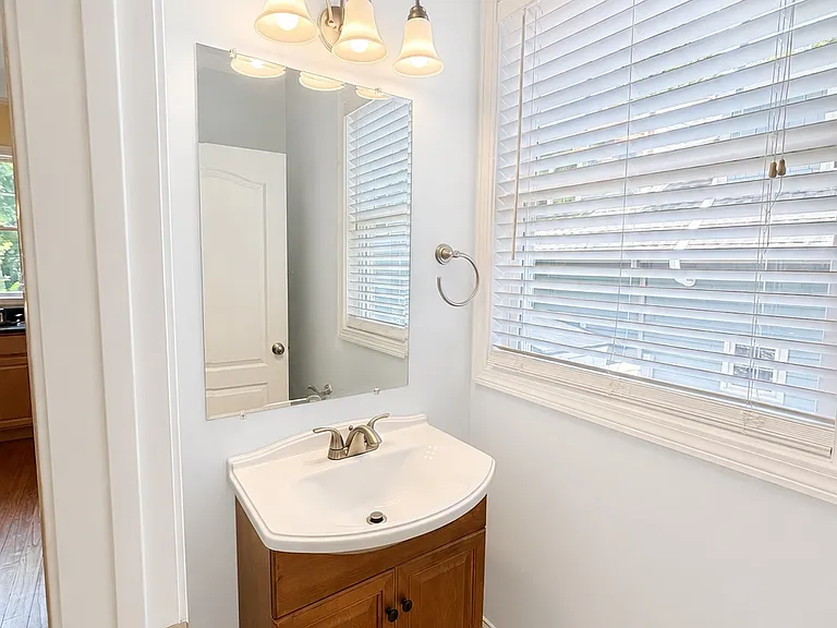 78 Durnell Ave — Photo 3