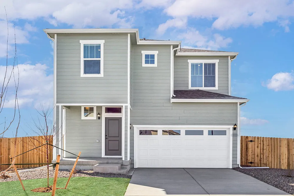 5 bed, 2.5 bath, 2200 sqft, $3,295 — Photo 1