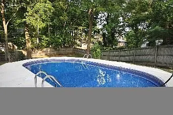 463 Edgewood Ave photo 1