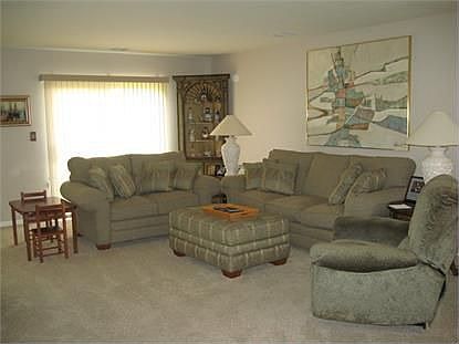 3rd image of 12 Meadow Lakes Dr #1417