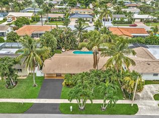 11 FOREST HILLS Lane, Boca Raton, FL 33431