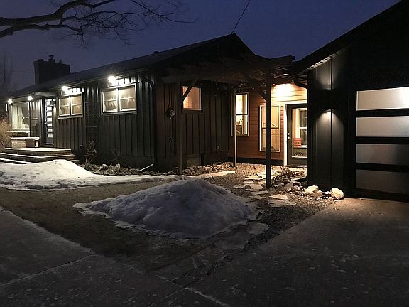 5th image of 105 E Kaye Ave
